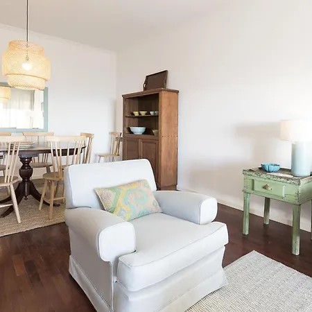 Lovelystay - Porto Beach Apartment Exterior foto